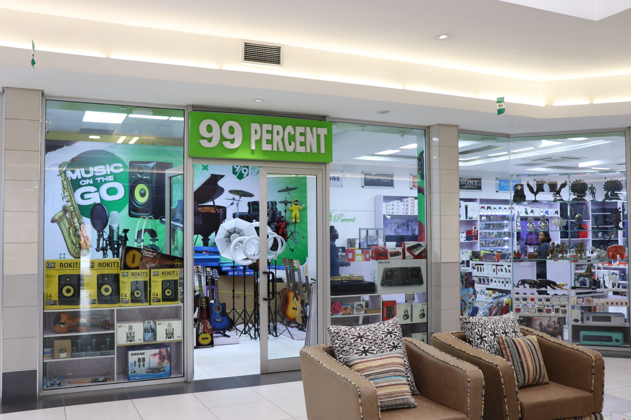 99 PERCENT store_header